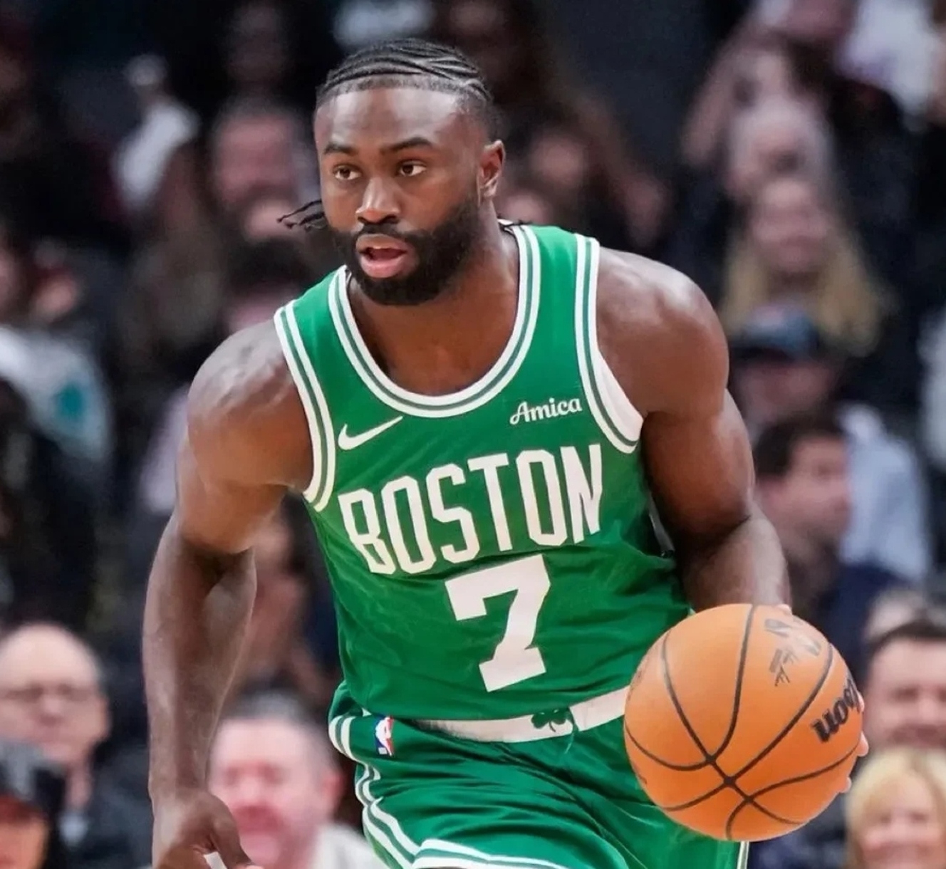 爵士翻盘魔术，杰伦·布朗爆发神勇的简单介绍