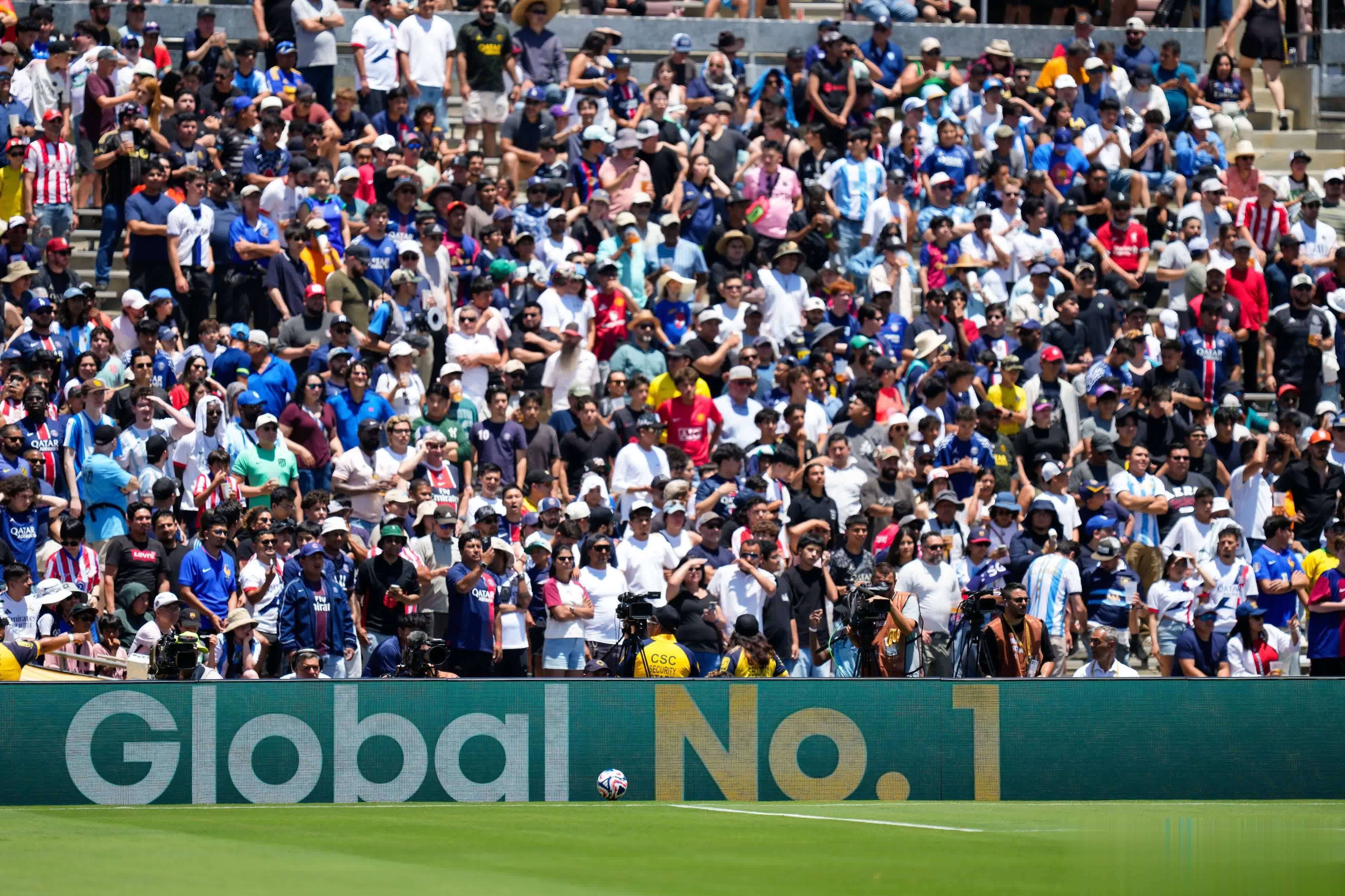 国际米兰绝杀马德里竞技，孔蒂制霸全场