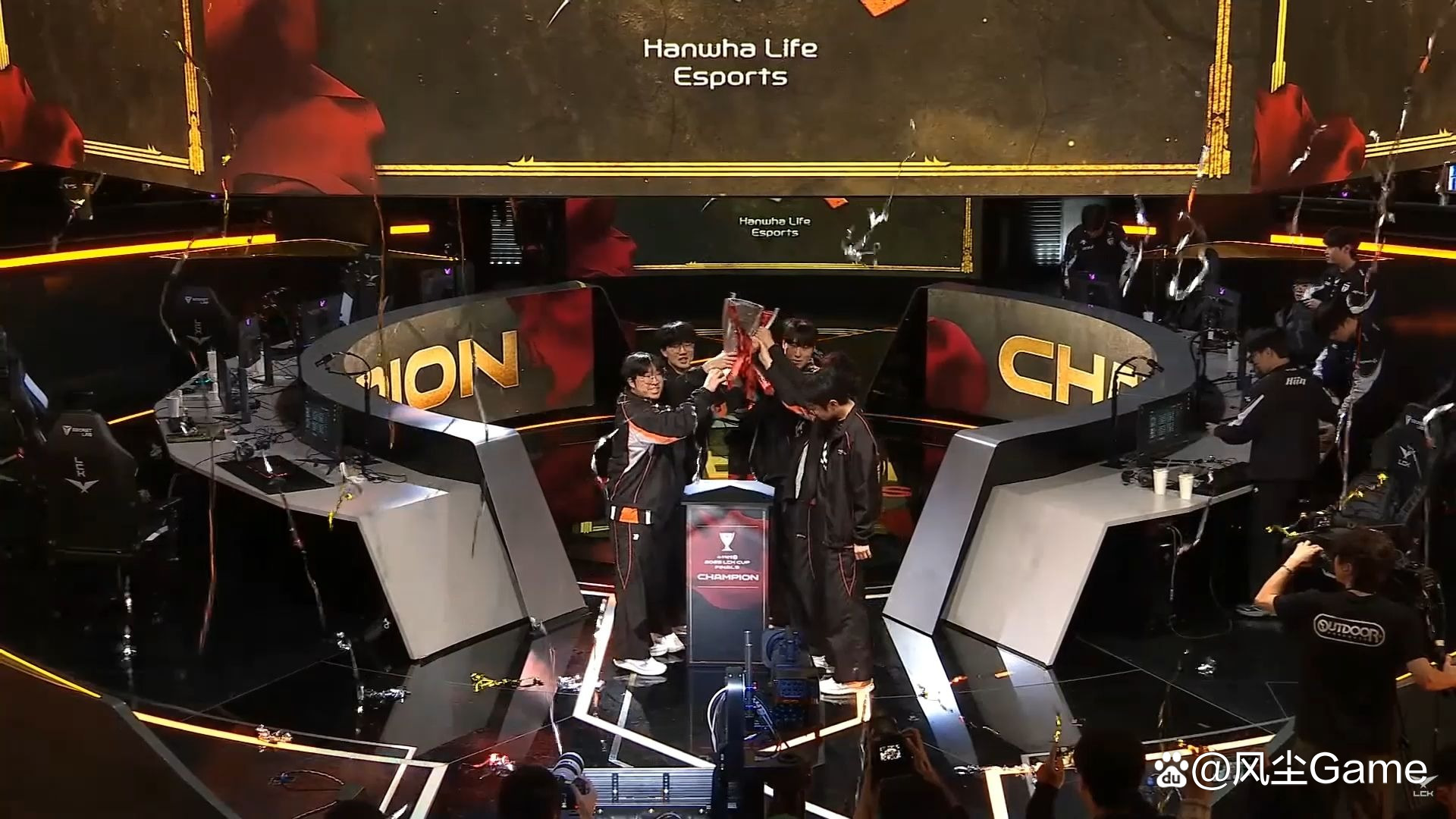 TES血洗EDG，JackeyLove关键制胜的简单介绍