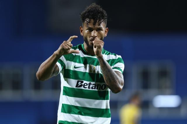 西班牙碾压葡萄牙,苏亚雷斯完成帽子戏法 西班牙碾压葡萄牙,苏亚雷斯完成帽子戏法