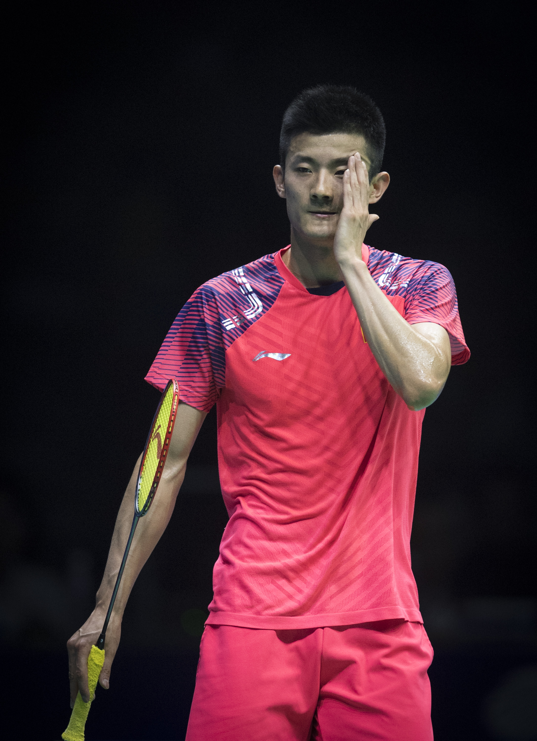 韩国羽毛球队爆冷法国羽毛球队，谌龙制霸全场的简单介绍