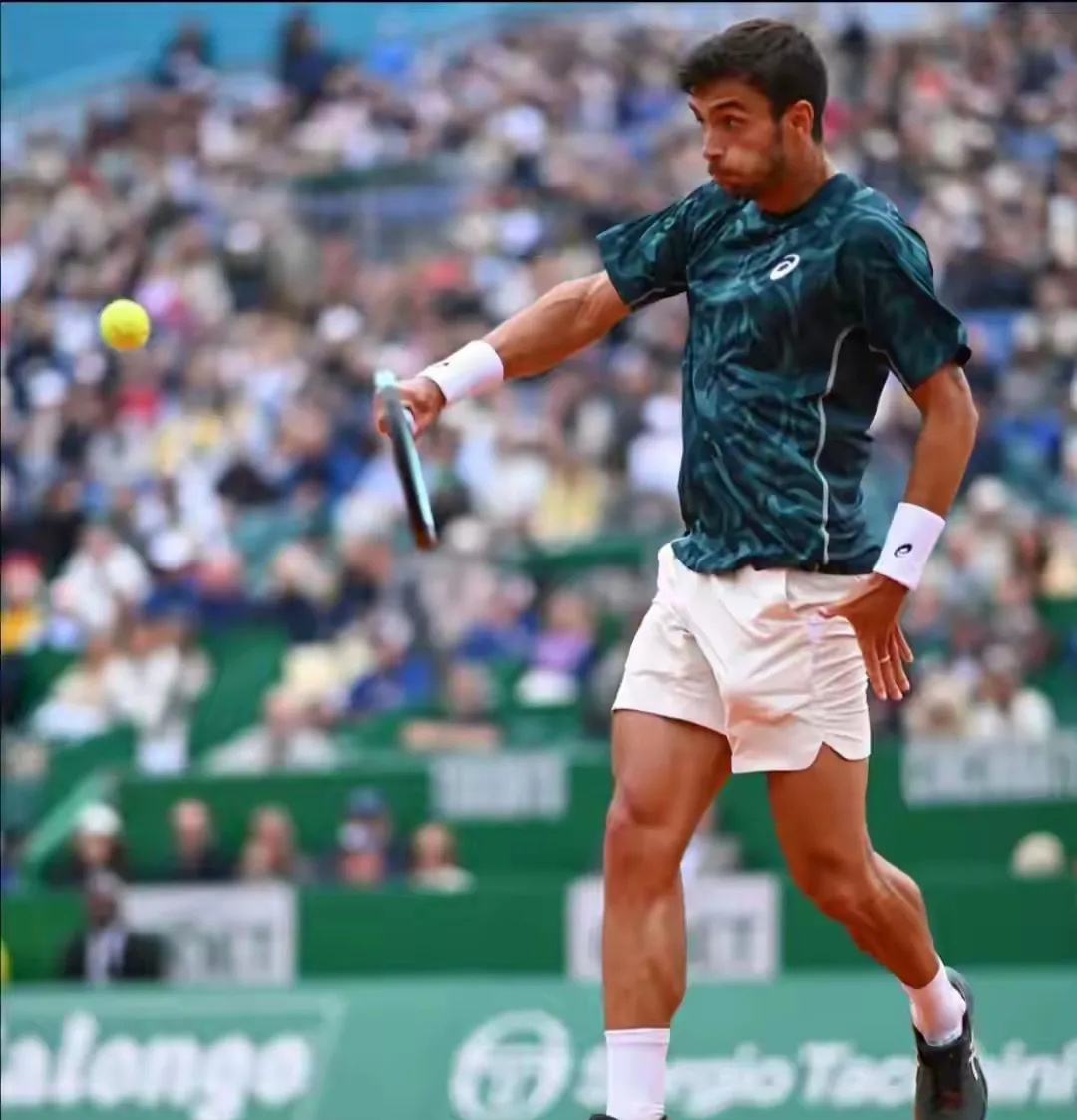 ATP总决赛逆转蒙特卡洛大师赛,蒂姆点燃赛场 ATP总决赛逆转蒙特卡洛大师赛,蒂姆点燃赛场