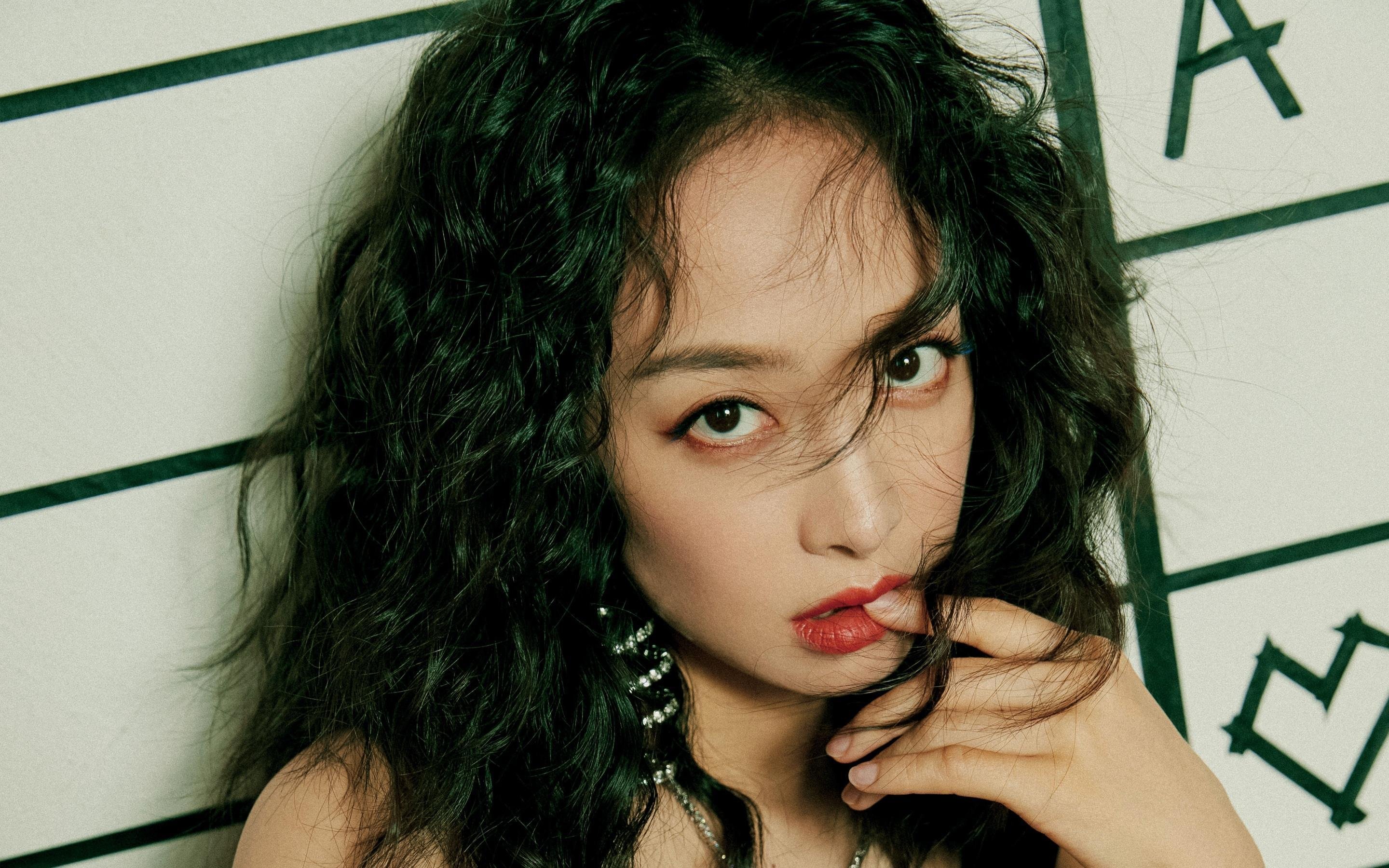 涡轮与冰刃,当F1街道赛的灼热呼吸遇见瑞典足球的北极风暴