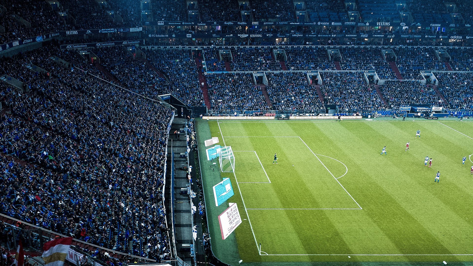 雷神之锤，伊萨克在安菲尔德风暴中接管史诗之战